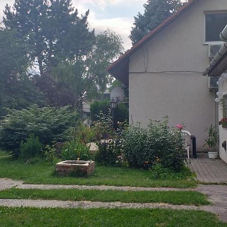 Szepvoelgyi Apartmanhaz Σίοφοκ Εξωτερικό φωτογραφία